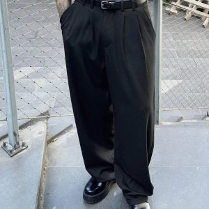 High-Waist Pleated Relaxed-Fit Trousers in Black